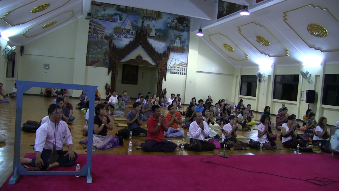 Chanting Session